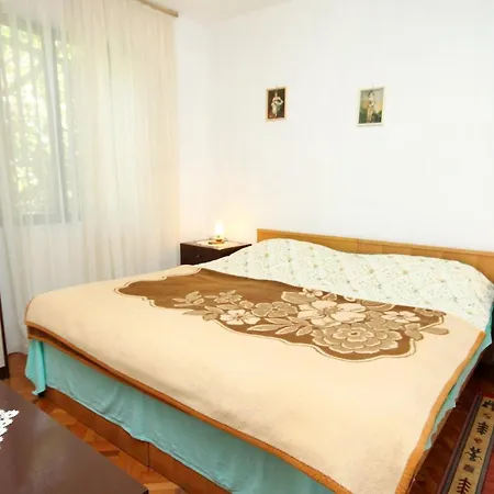 Apartments By The Sea Mali Losinj Apartman