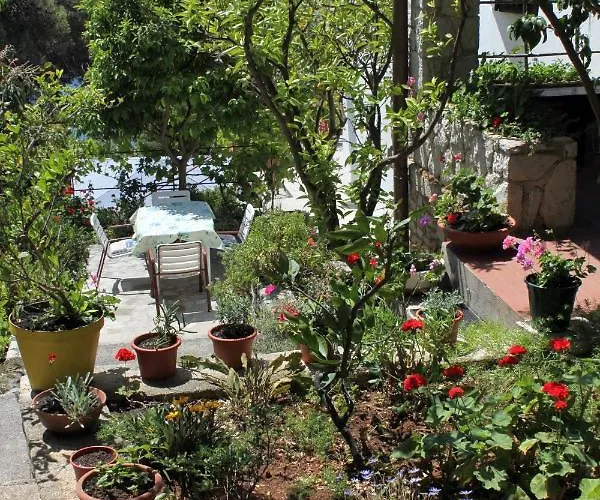 By The Sea Daire Mali Lošinj