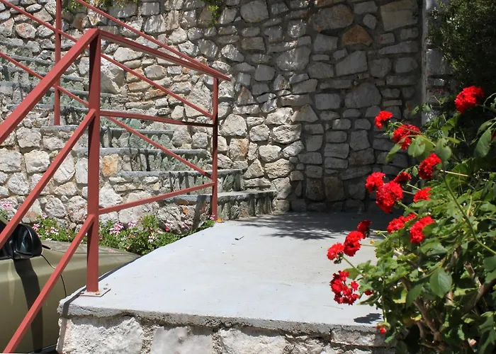 Lägenhet By The Sea Mali Lošinj